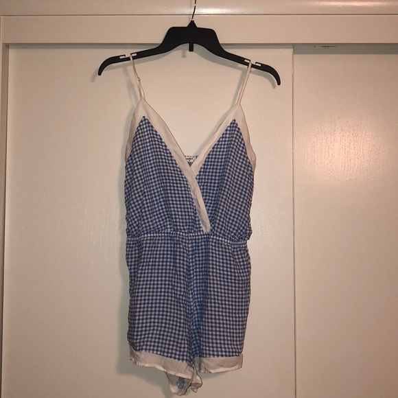 Forever 21 Other - Comfy sleep romper!